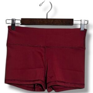 Women's Athletic Low Waisted Stretchy Bodycon Spandex Blend Burgundy Shorts